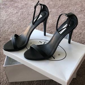 Steven Madden Leather High Heels